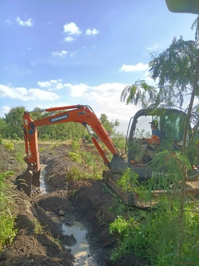 Máy múc Đắk Lắk