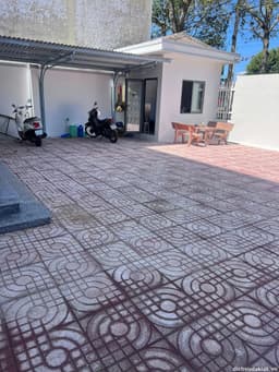 Xây nhà bảo vệ, ốp gạch sân tại Tân Hòa, Đắk Lắk